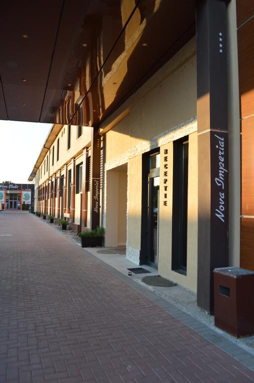 Hotel Nova Buzău Exterior foto